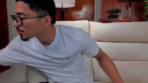 eros_becker_ online show from April 2026 02:46:02 AM