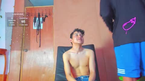Snapshot of eros_fang chatting on September 2025 12:32:01 PM eros_fang online show from September 2025 12:32:01 PM