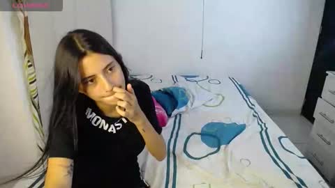 Snapshot of erosgirls_ chatting on September 2025 03:54:01 AM erosgirls_ online show from September 2025 03:54:01 AM