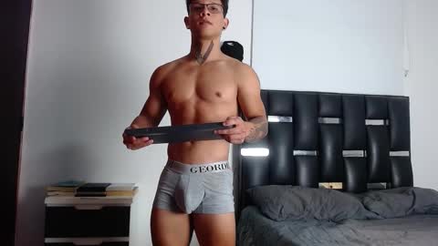 Eros online show from November 2025 06:29:01 PM