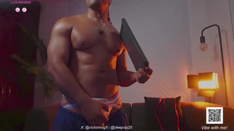 eroswolf online show from May 2026 05:20:01 PM