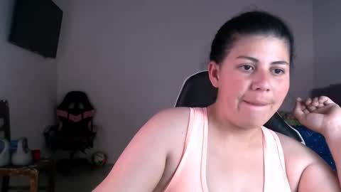 Sara online show from April 2026 07:04:02 PM