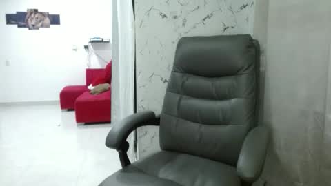 Snapshot of eroticoblack chatting on March 2026 04:50:02 AM Eroticoblack online show from March 2026 04:50:02 AM