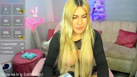 Snapshot of erotikam_girl chatting on January 2025 02:56:02 AM Ximenaa online show from January 2025 02:56:02 AM