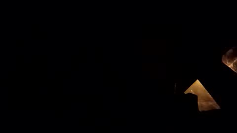 erozet89 online show from December 2025 11:00:02 PM