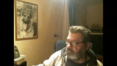 Erwins room welcome sound on online show from February 2025 11:04:02 PM