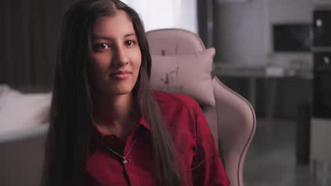 Hi Im Lori  online show from February 2026 12:30:02 PM