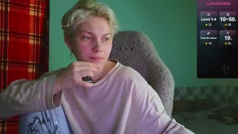 Snapshot of esajukyy chatting on January 2025 05:10:01 PM esajukyy online show from January 2025 05:10:01 PM