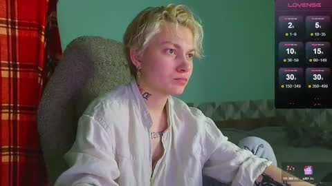 Snapshot of esajukyy chatting on January 2025 03:46:02 PM esajukyy online show from January 2025 03:46:02 PM