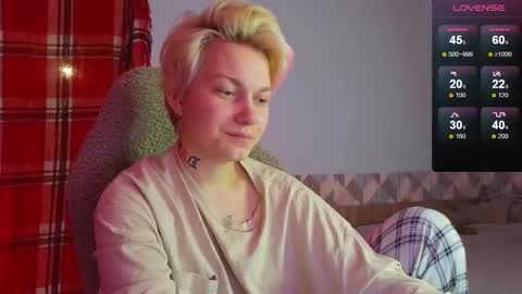 Snapshot of esajukyy chatting on January 2025 03:45:01 PM esajukyy online show from January 2025 03:45:01 PM