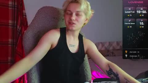 Snapshot of esajukyy chatting on February 2025 01:08:02 PM esajukyy online show from February 2025 01:08:02 PM