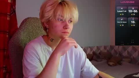 Snapshot of esajukyy chatting on February 2025 06:16:01 PM esajukyy online show from February 2025 06:16:01 PM