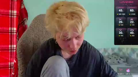 Snapshot of esajukyy chatting on February 2025 06:15:02 AM esajukyy online show from February 2025 06:15:02 AM