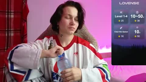 Snapshot of esajukyy chatting on September 2025 10:49:02 AM esajukyy online show from September 2025 10:49:02 AM