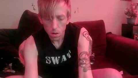 Snapshot of esc_del chatting on March 2025 07:17:01 PM esc del online show from March 2025 07:17:01 PM