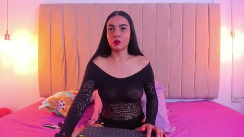 Snapshot of escar_let chatting on March 2026 07:51:01 PM Scarlett online show from March 2026 07:51:01 PM