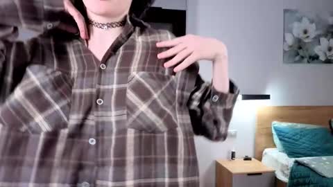 Snapshot of eshleeeygreen chatting on November 2025 03:12:01 PM EshleGreen online show from November 2025 03:12:01 PM