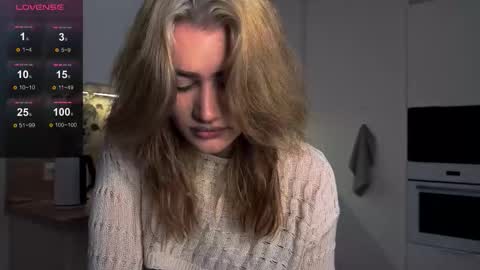 Snapshot of eshleeeygreen chatting on February 2026 07:58:02 PM EshleGreen online show from February 2026 07:58:02 PM