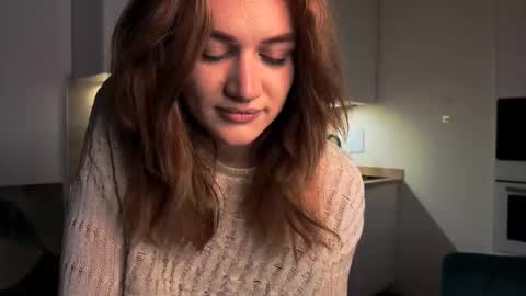 Snapshot of eshleeeygreen chatting on February 2026 10:11:02 PM EshleGreen online show from February 2026 10:11:02 PM