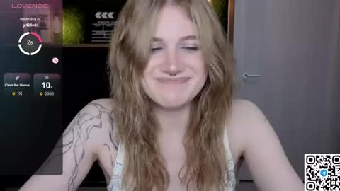 EshleGreen online show from May 2026 10:18:02 PM