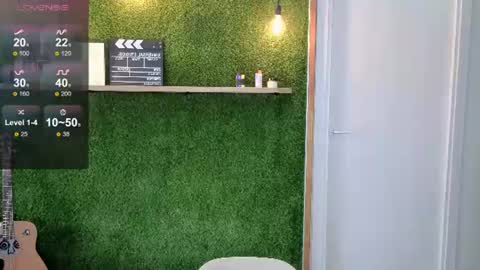 EshleGreen online show from June 2026 12:08:01 PM