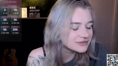 EshleGreen online show from June 2026 11:33:02 PM