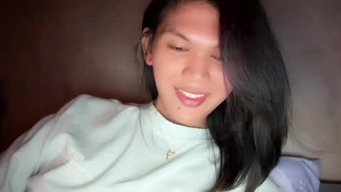 Chelliane online show from May 2026 03:33:01 AM