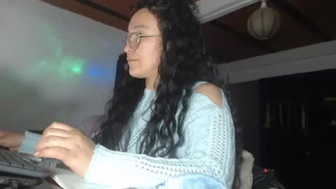 Snapshot of eskelaswd chatting on October 2025 02:33:01 AM Eskela911 online show from October 2025 02:33:01 AM