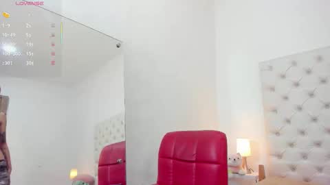Snapshot of esmeralda_06 chatting on September 2025 04:09:02 PM esmeralda online show from September 2025 04:09:02 PM