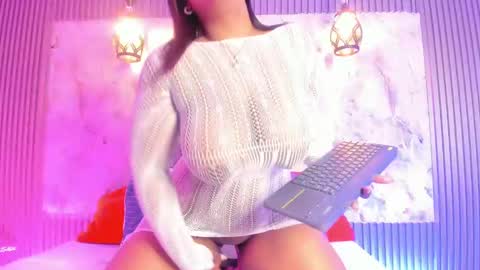 esmeralda online show from December 2024 09:21:02 AM