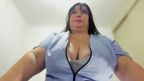 Snapshot of esmeraldo_mfc chatting on December 2024 10:45:01 PM Esmeralda online show from December 2024 10:45:01 PM
