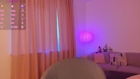 Esmi online show from December 2024 02:25:02 PM