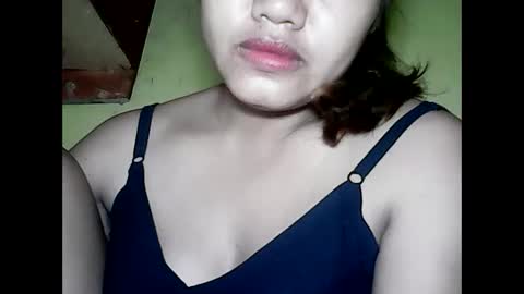 Snapshot of especialgirl_28 chatting on December 2024 05:43:01 PM especialgirl_28 online show from December 2024 05:43:01 PM