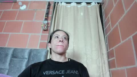 Snapshot of esperancita4570 chatting on December 2024 02:25:02 AM HOPE online show from December 2024 02:25:02 AM