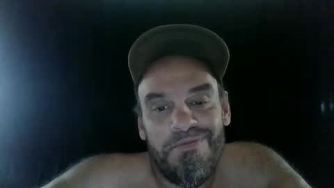 Snapshot of essensualelf chatting on October 2025 02:01:02 AM Essensual Elf online show from October 2025 02:01:02 AM