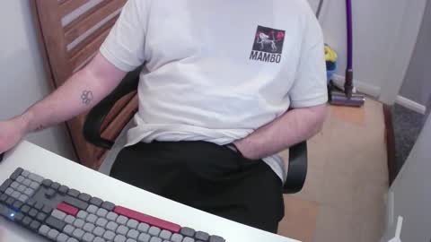 Morph online show from February 2026 09:22:01 PM