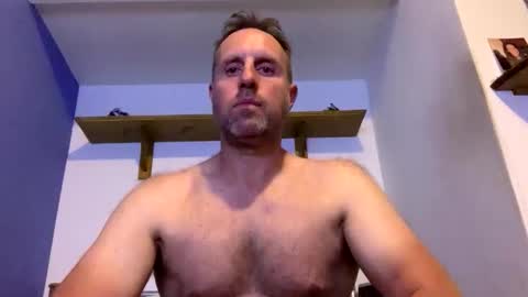 essexboy75 online show from October 2025 12:18:01 AM
