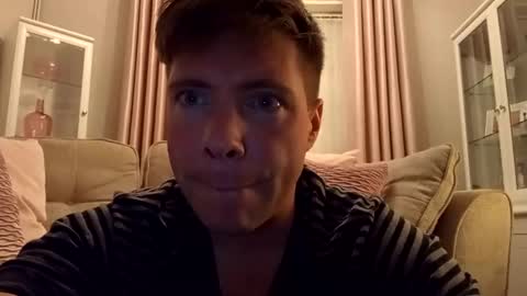 Snapshot of essexlad2022 chatting on April 2026 01:03:01 AM essexlad2022 online show from April 2026 01:03:01 AM