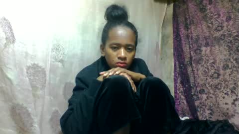 estancelee online show from June 2026 03:47:02 AM
