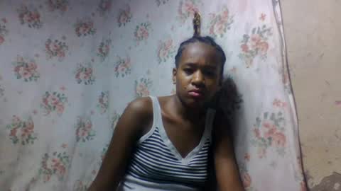estancelee online show from July 2026 10:38:01 PM