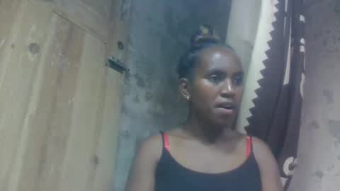 estanie online show from October 2025 07:01:02 PM