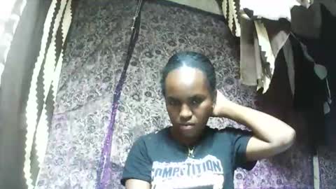 estanie online show from November 2025 02:49:02 PM