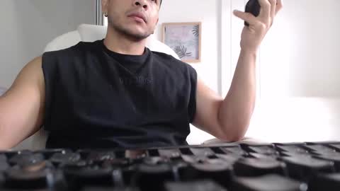 ESTEBAN online show from February 2025 01:05:02 PM