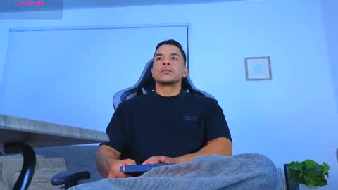 ESTEBAN online show from June 2026 11:23:02 AM