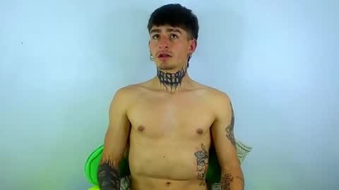 Esteban independent model online show from March 2025 11:09:02 PM