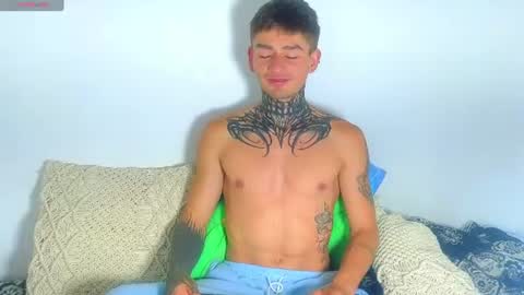 Snapshot of estebanchar_ chatting on June 2026 07:02:01 AM Esteban independent model online show from June 2026 07:02:01 AM