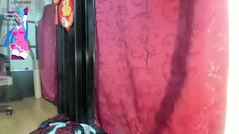 Snapshot of estefanya_sweet chatting on July 2026 07:27:02 PM estefanya online show from July 2026 07:27:02 PM