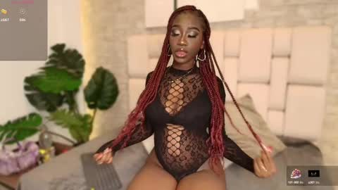 Snapshot of estefanyy_ chatting on March 2025 11:39:02 AM estefany online show from March 2025 11:39:02 AM