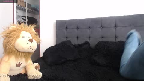 valeria online show from January 2025 07:20:02 PM