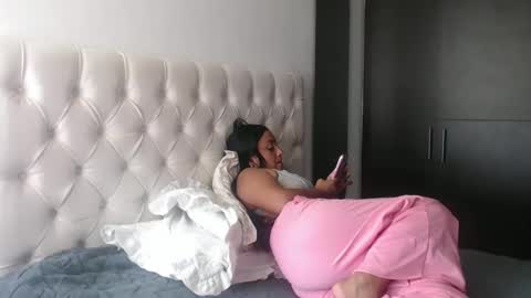 valeria online show from March 2025 04:13:02 PM